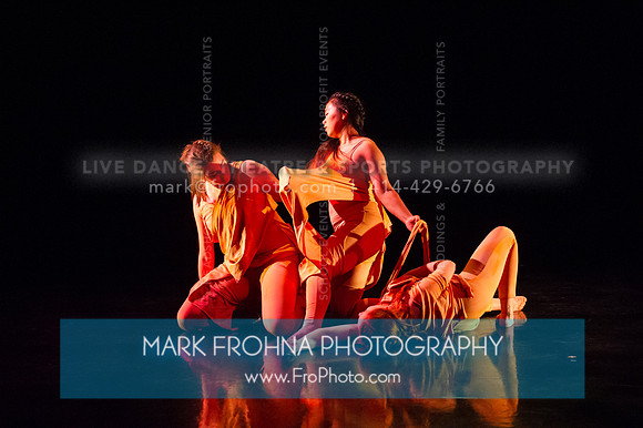 UWM New Dancemakers Locus 2018-093