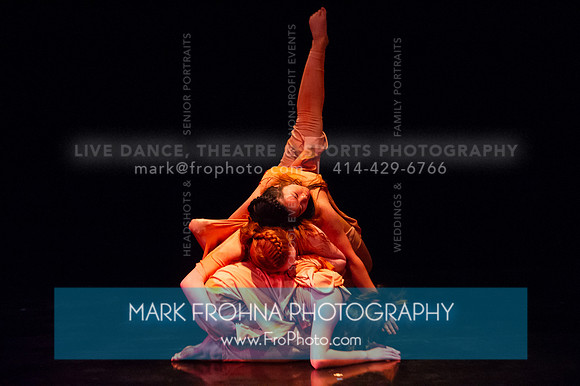 UWM New Dancemakers Locus 2018-086