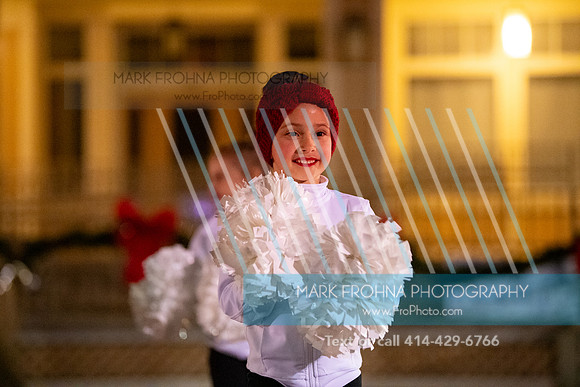 BRIO Brookfield Tree Lighting 2023-13