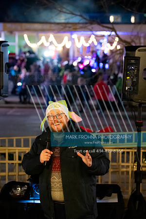 BRIO Brookfield Tree Lighting 2023-96