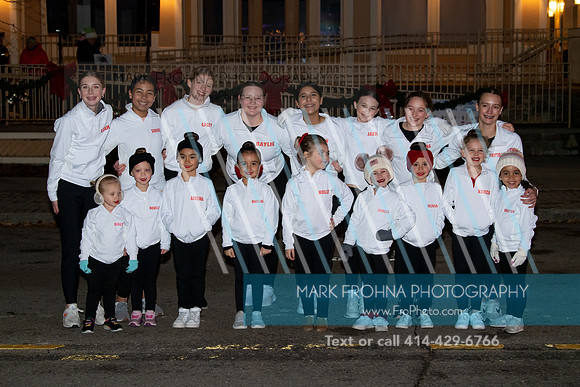 BRIO Brookfield Tree Lighting 2023-83