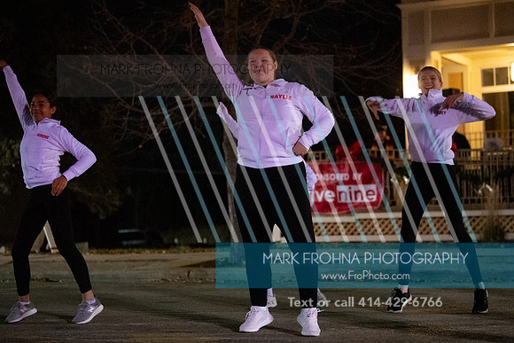 BRIO Brookfield Tree Lighting 2023-71