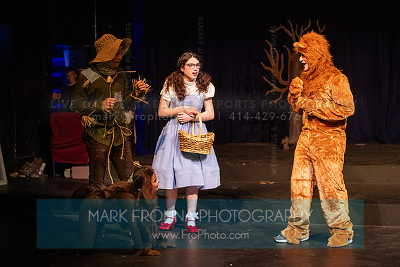 Waukesha Catholic Wizard of Oz 2025-114