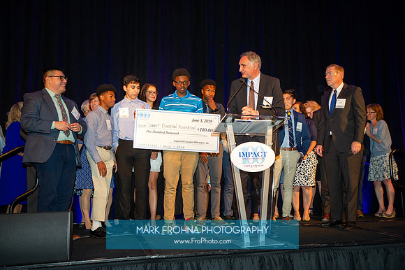 Impact100 Grant Awards Presentations 2019-049