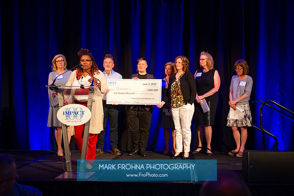 Impact100 Grant Awards Presentations 2019-046