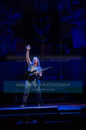 Skylight School of Rock Jesse Weinberg-10