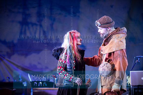 Skylight Ernest Shackleton Loves Me-58