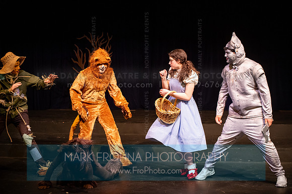 Waukesha Catholic Wizard of Oz 2025-111