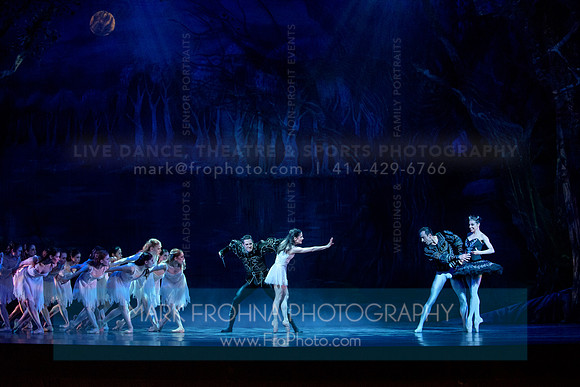 Milwaukee Ballet Swan Lake 2018 Highlights-054