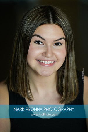 Emma Hipp Headshots 2025-10