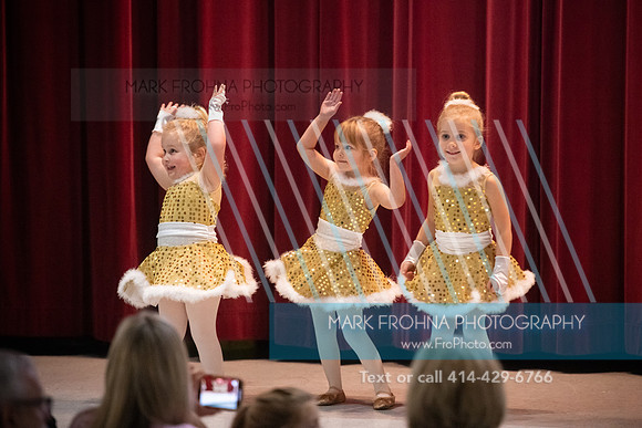 Lake Country Dance Petite Holiday 2021-28