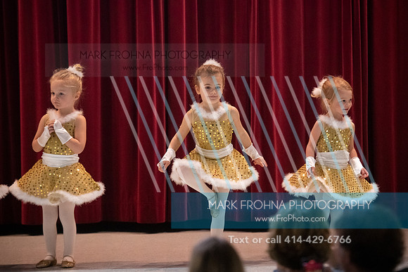 Lake Country Dance Petite Holiday 2021-12