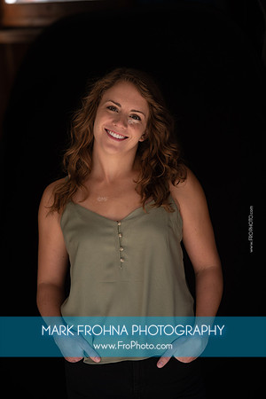 Stephanie Staszak Headshots 2020-092