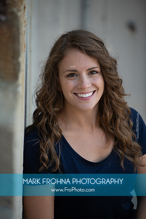 Stephanie Staszak Headshots 2020-083