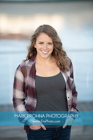 Stephanie Staszak Headshots 2020-084