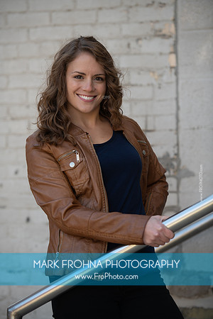 Stephanie Staszak Headshots 2020-081
