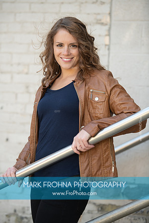 Stephanie Staszak Headshots 2020-082