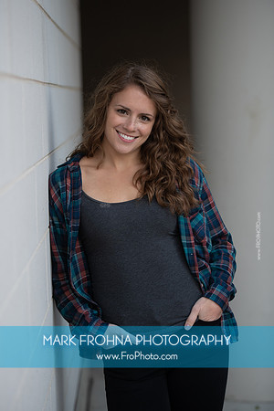 Stephanie Staszak Headshots 2020-080