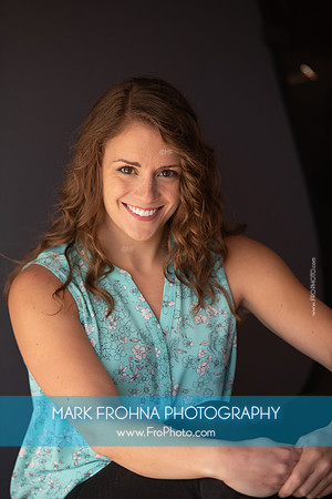 Stephanie Staszak Headshots 2020-075