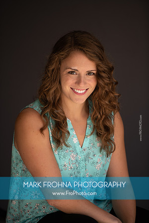 Stephanie Staszak Headshots 2020-070