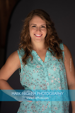 Stephanie Staszak Headshots 2020-066