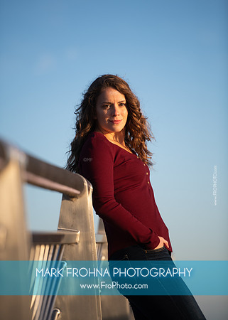 Stephanie Staszak Headshots 2020-049