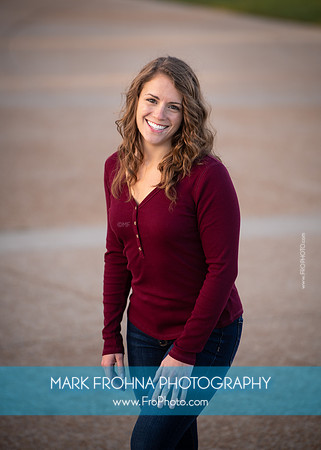 Stephanie Staszak Headshots 2020-046