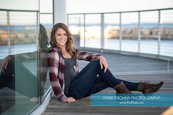 Stephanie Staszak Headshots 2020-041