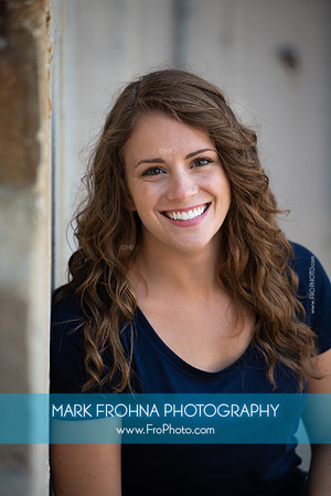 Stephanie Staszak Headshots 2020-033
