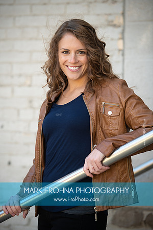 Stephanie Staszak Headshots 2020-023