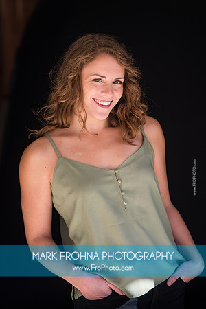 Stephanie Staszak Headshots 2020-006