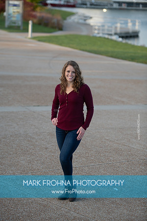 Stephanie Staszak Headshots 2020-158