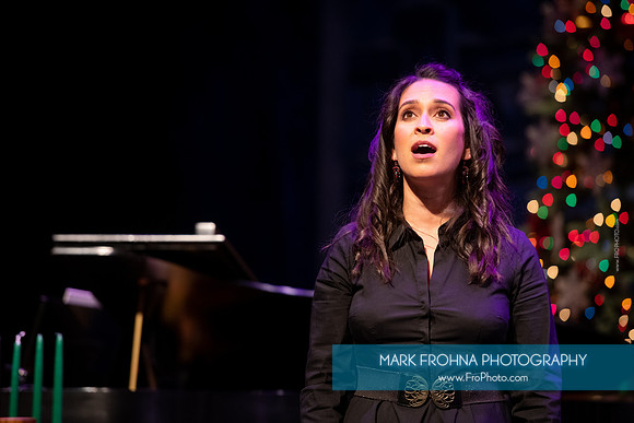 Skylight Sings Holiday Special-051