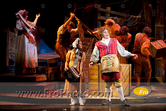 Skylight Les Miz Preview Selects 029