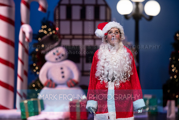 BCA Panto Grinch-081