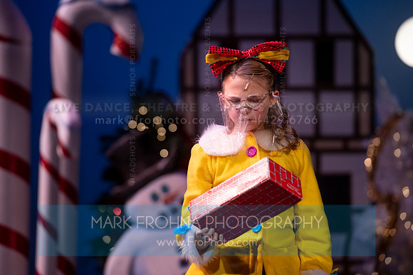 BCA Panto Grinch-074