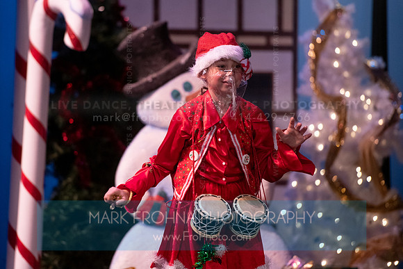 BCA Panto Grinch-062