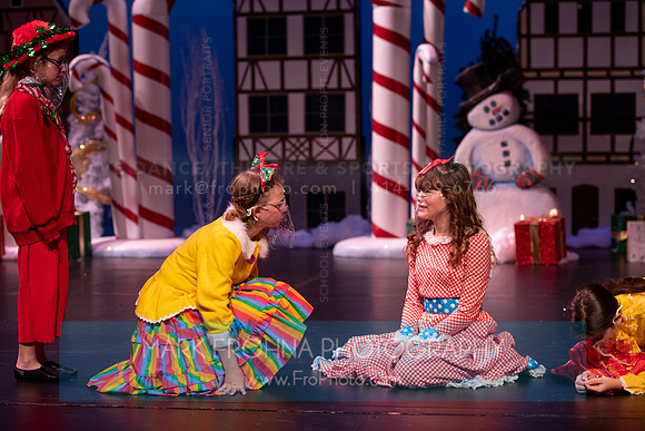 BCA Panto Grinch-035