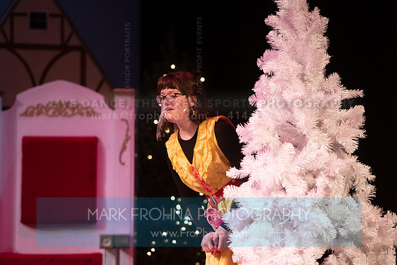 BCA Panto Grinch-023