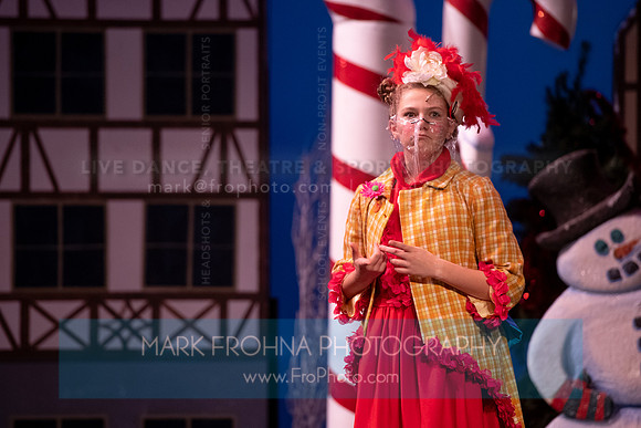 BCA Panto Grinch-021