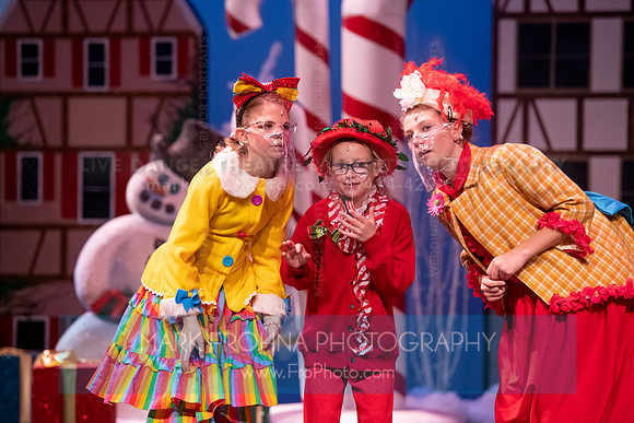 BCA Panto Grinch-020