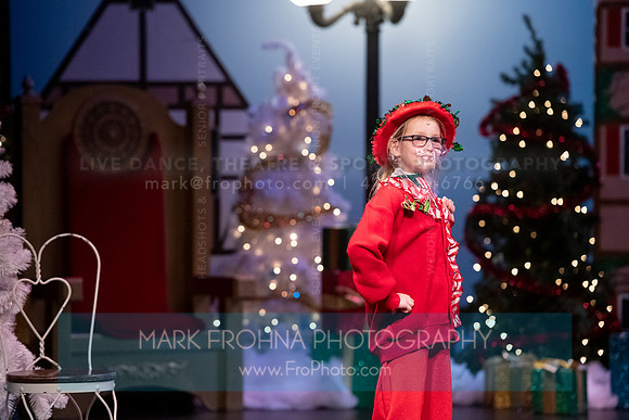 BCA Panto Grinch-013