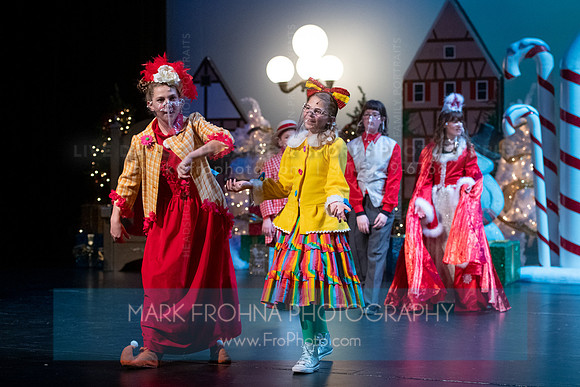 BCA Panto Grinch-134