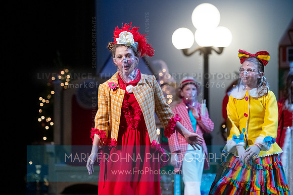 BCA Panto Grinch-132