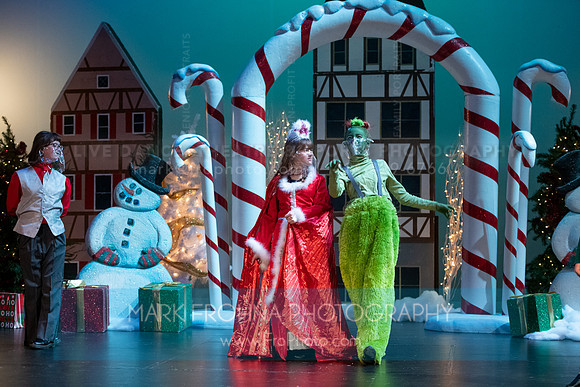 BCA Panto Grinch-128