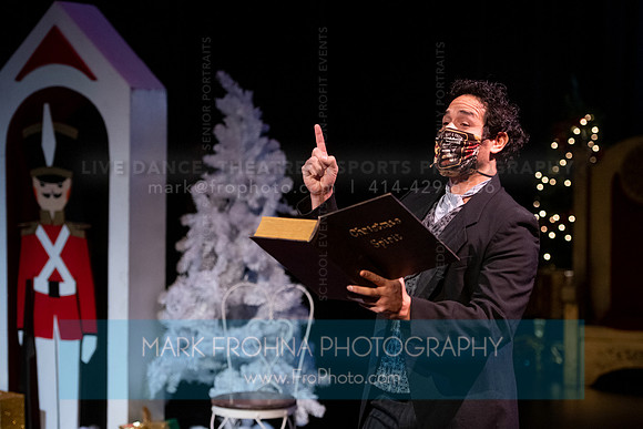 BCA Panto Grinch-123