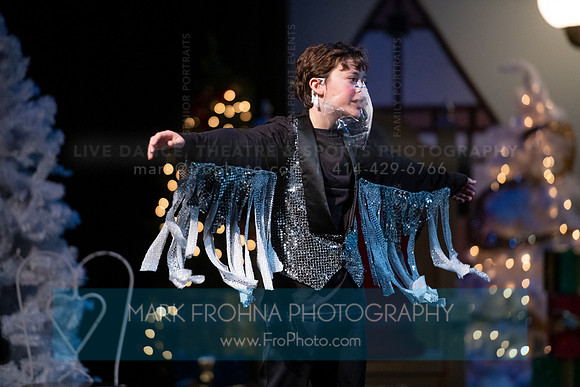 BCA Panto Grinch-115