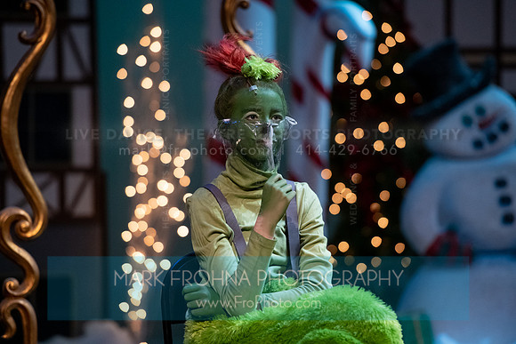 BCA Panto Grinch-109