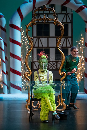 BCA Panto Grinch-107