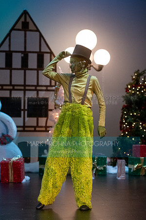 BCA Panto Grinch-101